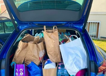 DEN 1. Charita Kopřivnice a Kavárna Vila Machů